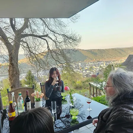 Little Rhine View Chateau - Harry