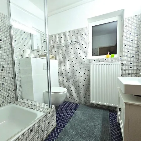 Apartmán Little Rhine View Chateau - Harry *